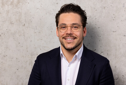 René Decker René Decker